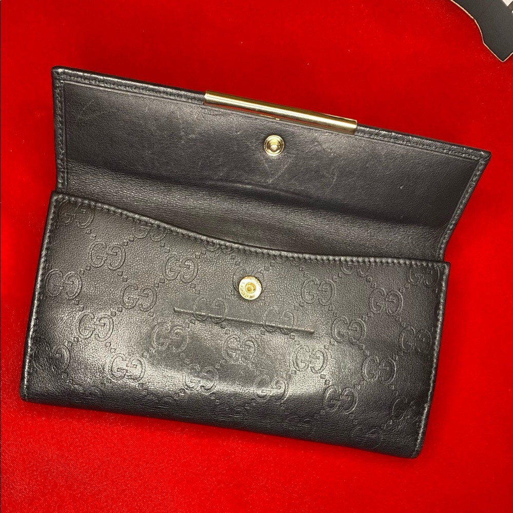 ♥️♥️SOLD♥️♥️ Black Guccissima Leather Embossed - Picture 7 of 12